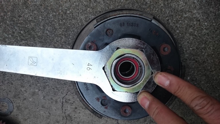 年の初めにVespaを整備