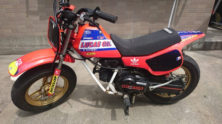 QR50 外装ステッカー