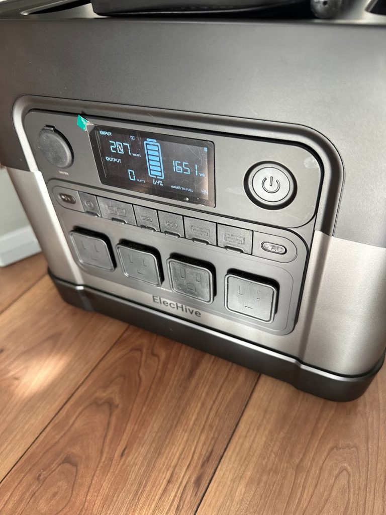 ポータブル電源　ELECHIVE2200